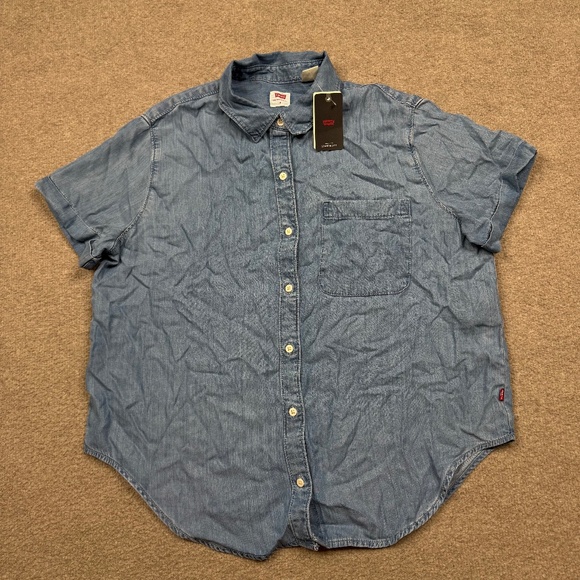 Levi's Button Up Shirt Size M Blue Short Sleeve Chambray Denim Western - Picture 1 of 8